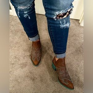 Circle G by Corral Ladies